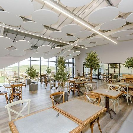 Woodland Lakes Lodges Thirsk Exterior foto